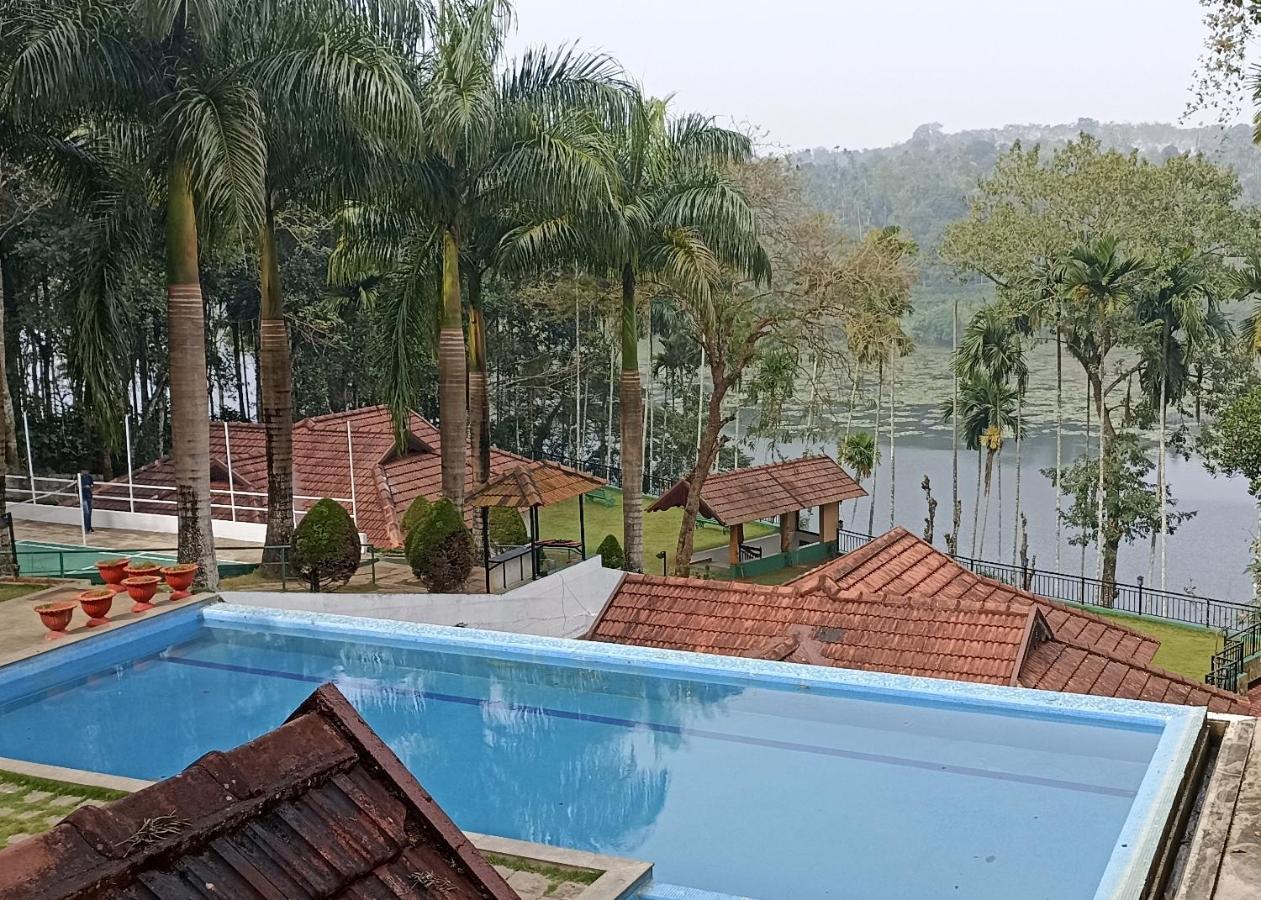 The Wave Lakeview Resort & Spa Wayanad Exteriör bild