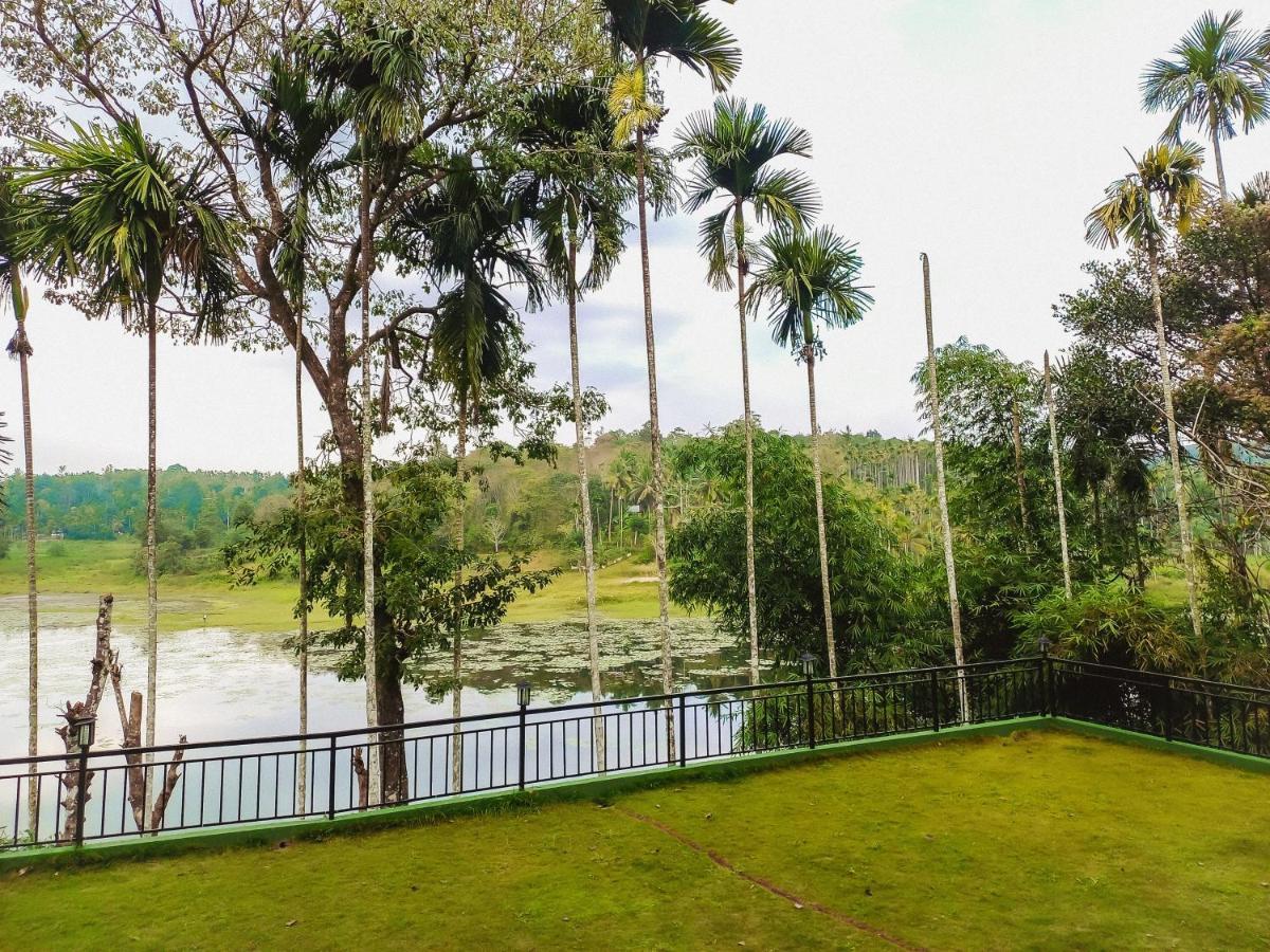 The Wave Lakeview Resort & Spa Wayanad Exteriör bild